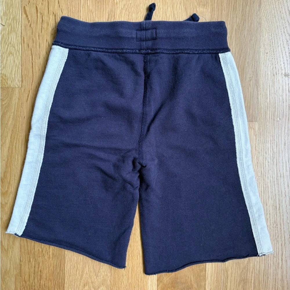 OSHKOSH Boy Shorts Bundle size 8 grey blue